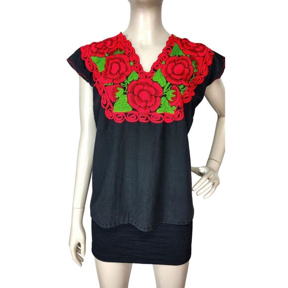 Vintage 60s/70s Traditional Mexican Oaxacan Hand Embroidered Rose Peasant Blouse - Picture 1 of 6